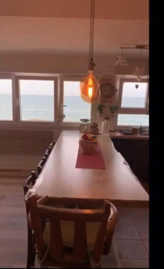 Roma Meraviglioso Attico Sul Mare Ладисполи Екстериор снимка